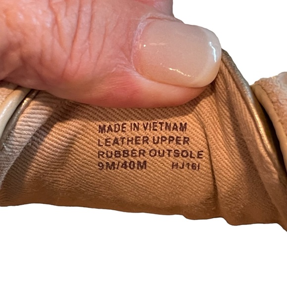 MICHAEL KORS STANTON TRAINER - Picture 10 of 11